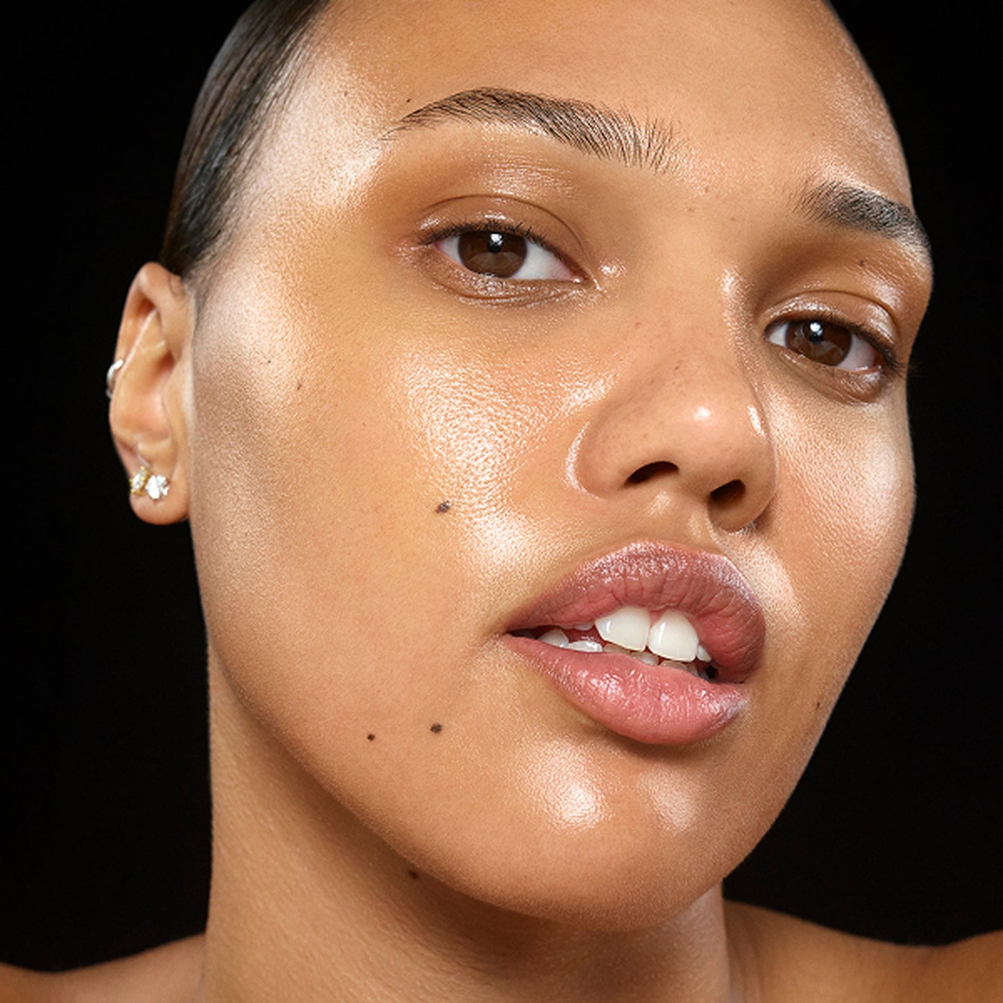 the-bestselling-intro-to-great-skin-h0 InsiderKit_UK_Model2_2000x2000_d49c66d7-afe9-44f8-93cf-038360f6f620.jpg