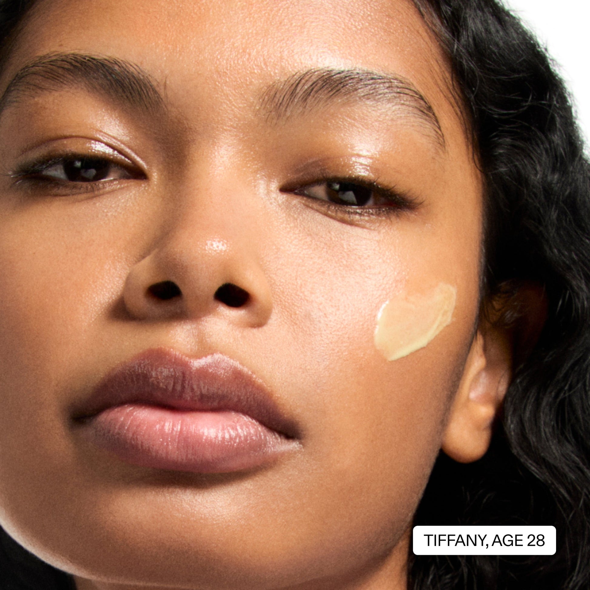 starter-retinol-serum-m9 StarterRetinol_Model2_2000x2000_fa44e5e2-09cd-4121-9780-08a9debd7d88.jpg
